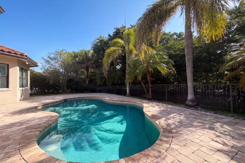 Photo 70 of 124 of 7990 NW 112th Ter, Parkland, FL