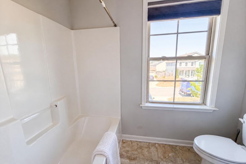 Photo 20 of 23 of 1305 Ivey Grove Ct, Fuquay Varina, NC