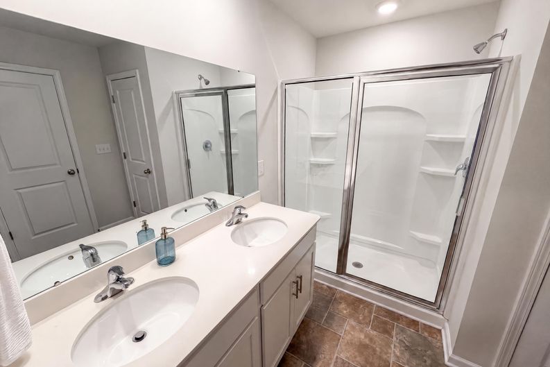Photo 13 of 23 of 7244 Finnigan Rd, Charlotte, NC