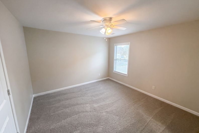 Photo 13 of 24 of 2772 Bluestone Dr SW, Atlanta, GA