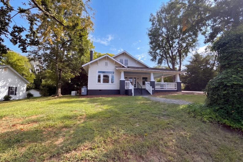 Photo 26 of 30 of 502 N Elm St, Marshville, NC