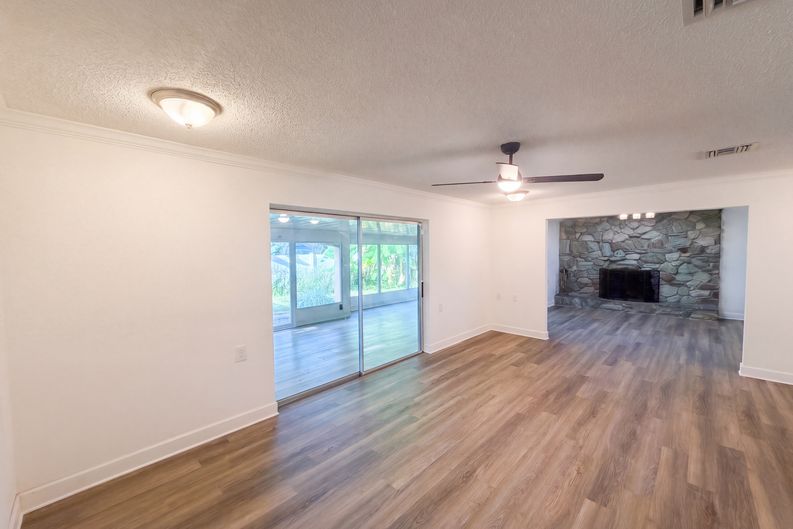 Photo 13 of 26 of 5122 Bay Blvd, Port Richey, FL