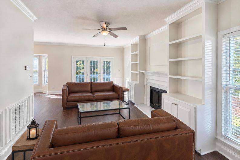 Photo 8 of 25 of 6113 Remington Lake Dr, Raleigh, NC