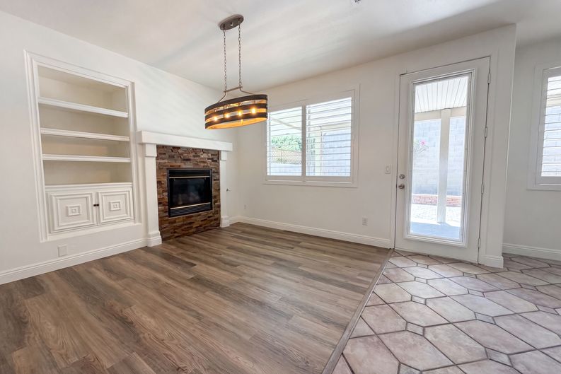 Photo 11 of 31 of 1863 Poetic Valley Cir, Henderson, NV