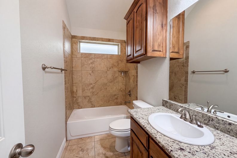 Photo 17 of 19 of 120 Donna Cir, Granbury, TX