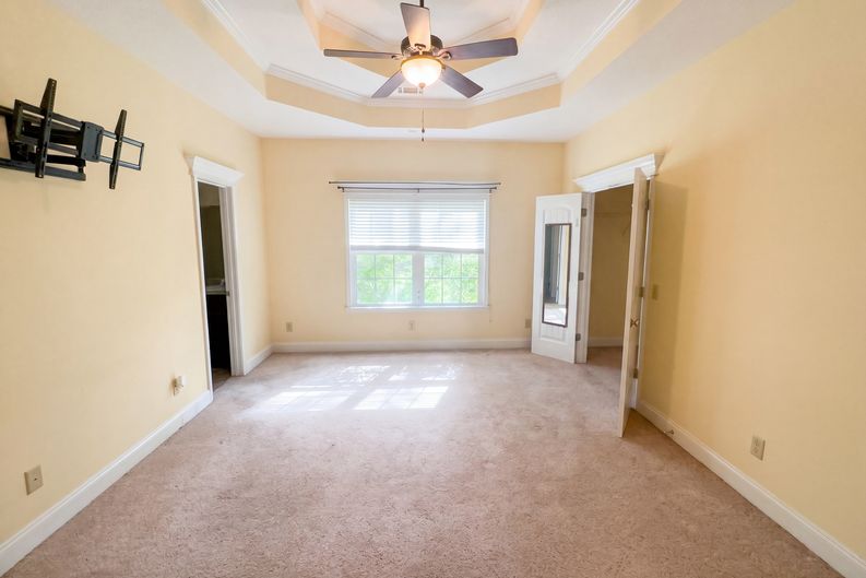Photo 9 of 20 of 109 Corene Ave, Glennville, GA