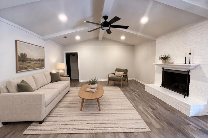 Photo 3 of 16 of 14553 Stone Creek Dr, Tyler, TX