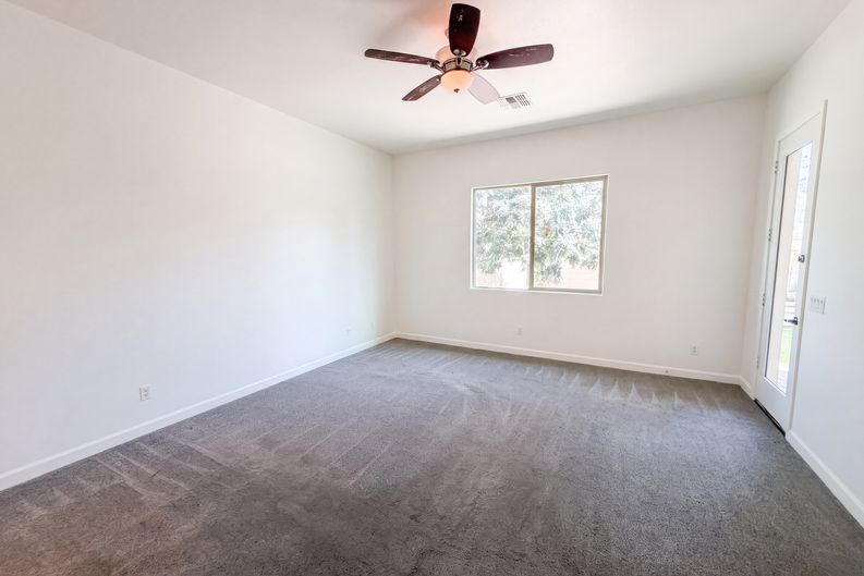 Photo 14 of 40 of 701 E Charlevoix Ave, Gilbert, AZ