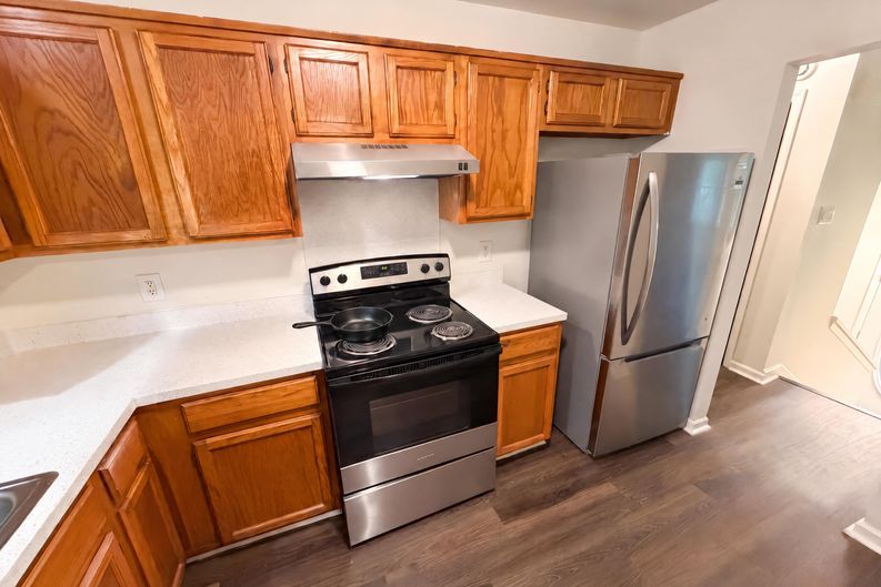 Photo 15 of 28 of 6409 Tivoli Ct, Charlotte, NC