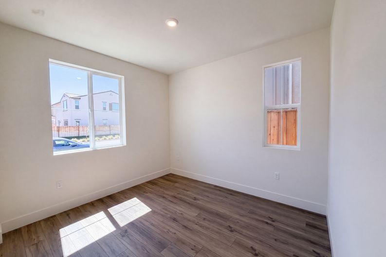 Photo 6 of 22 of 3627 Junefield St, Tracy, CA