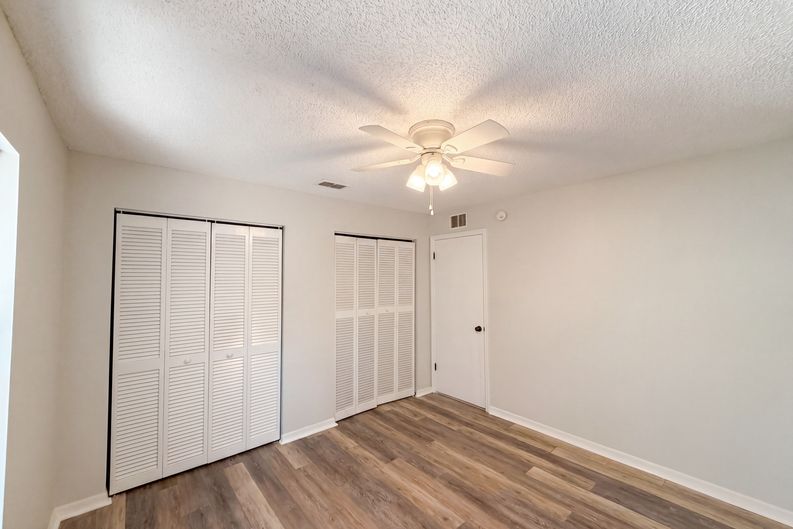 Photo 16 of 20 of 10510 SW 74th Ct, Ocala, FL