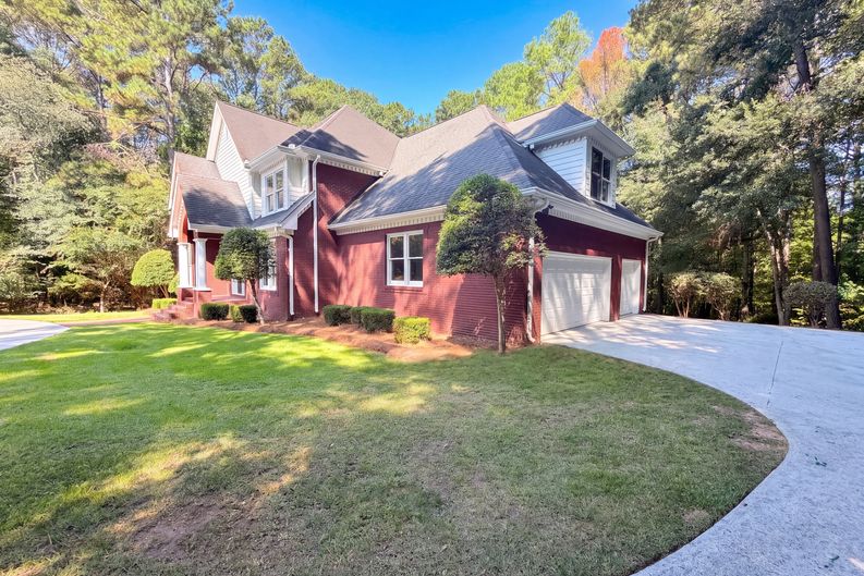 Photo 57 of 65 of 2960 Vail Valley Ct, Snellville, GA