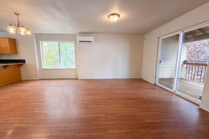 Photo 8 of 21 of 12103 SE Harold St, Portland, OR