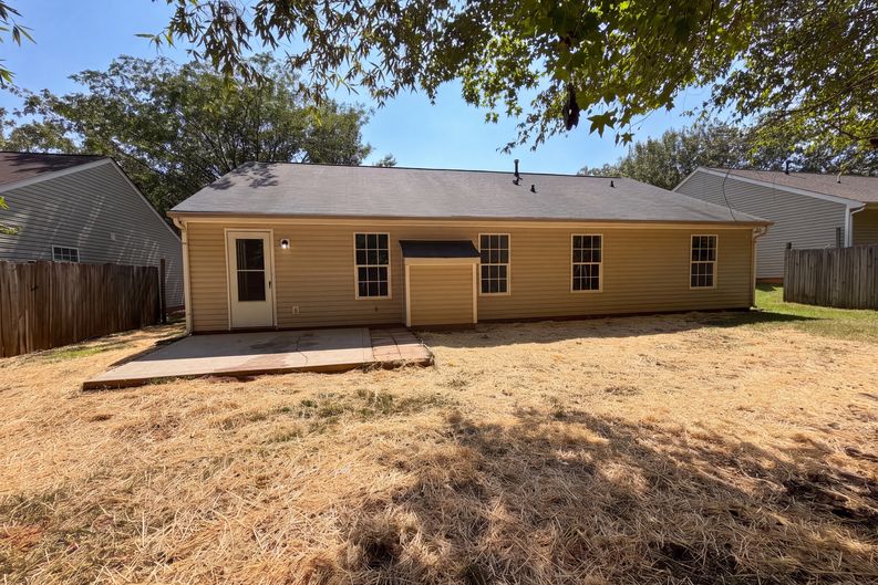 Photo 5 of 16 of 2223 Mancke Dr, Rock Hill, SC