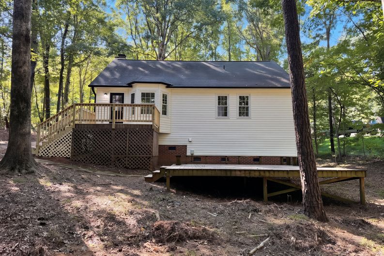 Photo 5 of 13 of 287 Wyndfall Ln, Archer Lodge, NC
