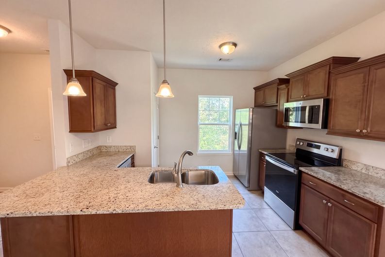 Photo 8 of 23 of 139 Ramsden Ave, La Vergne, TN