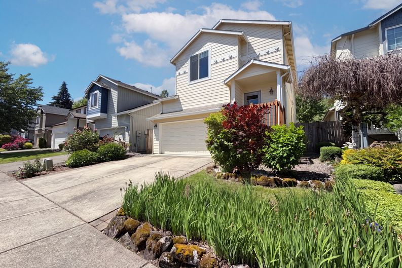 Photo 17 of 20 of 3344 Oakcrest Dr, Forest Grove, OR