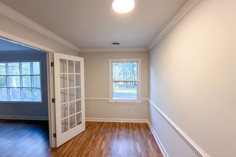 Photo 17 of 19 of 1524 Mt Holly Huntersville Rd, Charlotte, NC