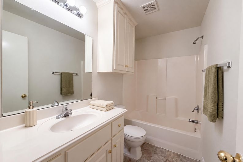 Photo 18 of 23 of 16331 Long Valley Ct, Conroe, TX