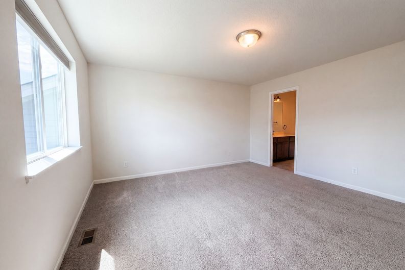 Photo 14 of 24 of 1207 Mulberry Ave NE, Montgomery, MN