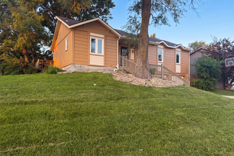 Photo 17 of 21 of 7511 Orient Ave, Kansas City, KS