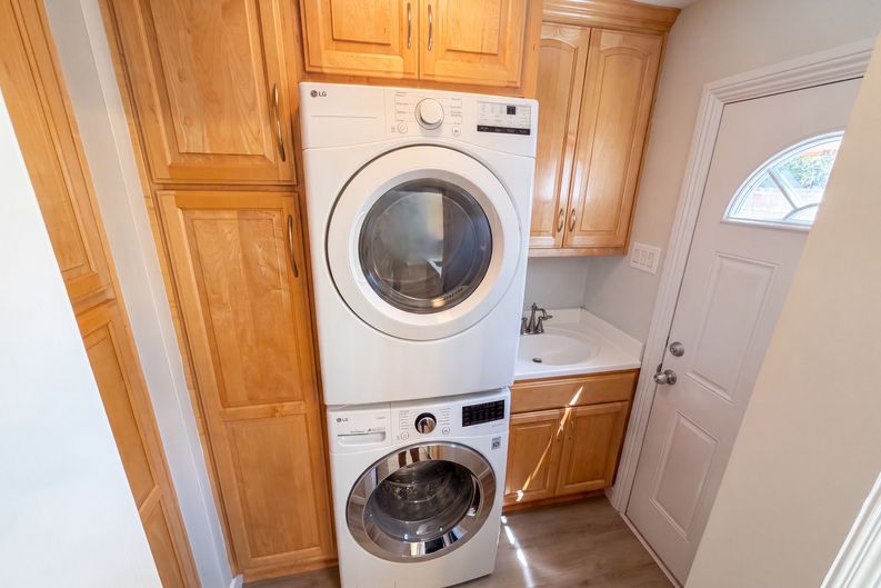 Photo 13 of 27 of 11844 Graystone Ave, Norwalk, CA