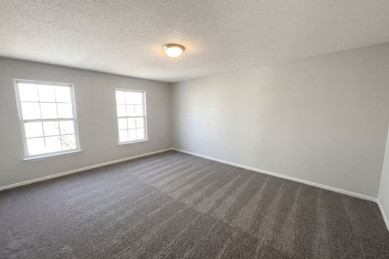 Photo 12 of 20 of 8843 Cardinal Flower Ln, Indianapolis, IN