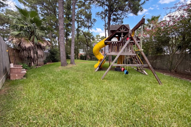 Photo 22 of 27 of 6127 Willowcrest Ct, Spring, TX