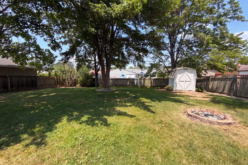 Photo 19 of 22 of 11500 Stormes Dr, Cleveland, OH