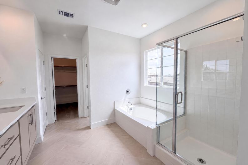 Photo 16 of 21 of 16207 Sculptor Ave, Lathrop, CA