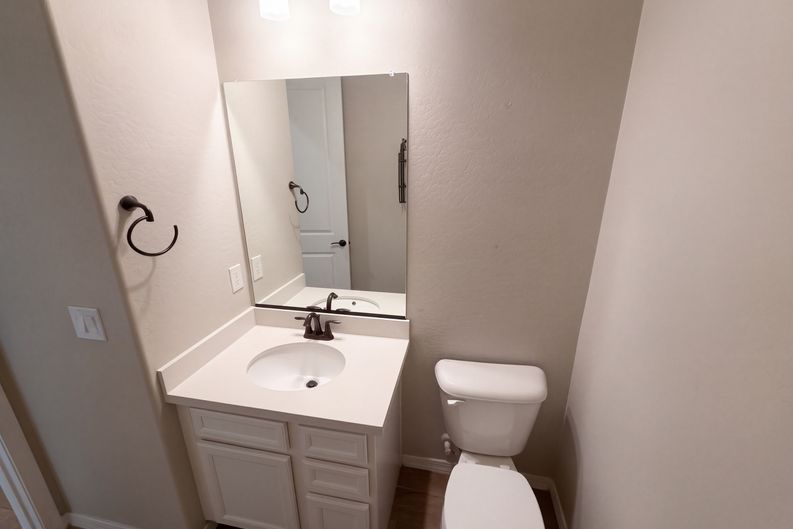 Photo 23 of 55 of 4511 N 93rd Dr, Phoenix, AZ