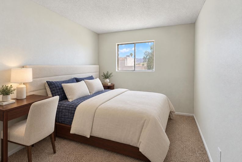 Photo 15 of 28 of 431 E Pecan Rd, Phoenix, AZ