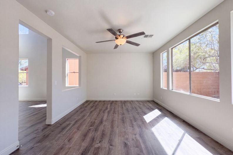 Photo 9 of 32 of 7319 Pepperbox Ave, Las Vegas, NV