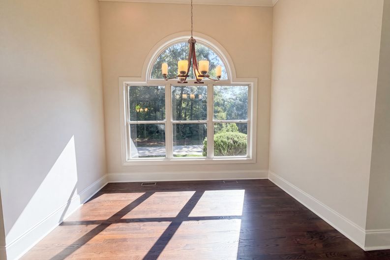 Photo 9 of 27 of 502 Live Oaks Ct, Fort Mill, SC