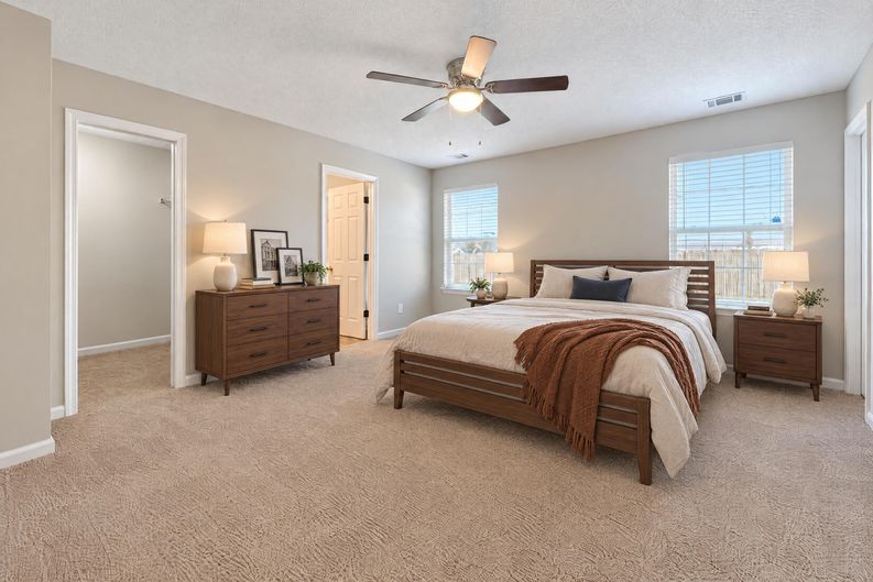 Photo 4 of 23 of 302 Bonnes Dr, Austell, GA
