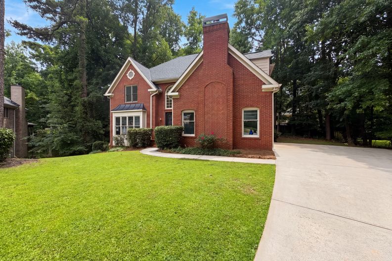 Photo 24 of 28 of 644 Laurel Wood Dr SW, Marietta, GA