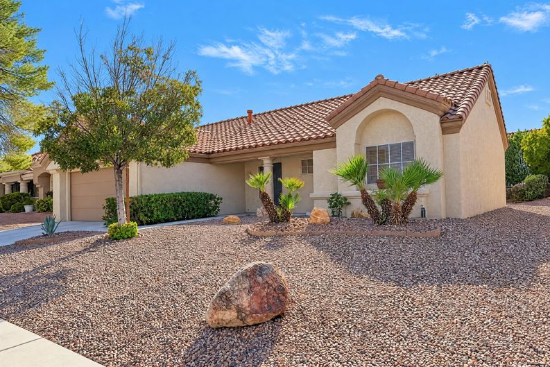 Photo 3 of 17 of 2517 Palmridge Dr, Las Vegas, NV