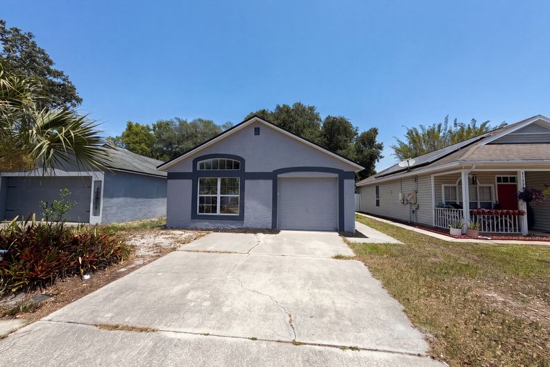 Photo 17 of 20 of 114 Pamala Ct, Sanford, FL