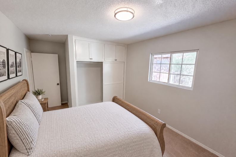 Photo 13 of 20 of 17787 Ivy Ave, Fontana, CA