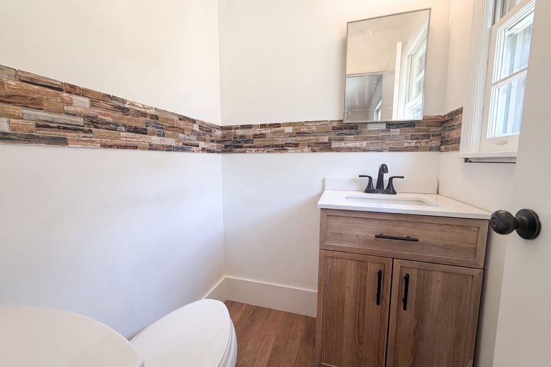 Photo 8 of 17 of 3119 Holbrook Dr SW, Marietta, GA