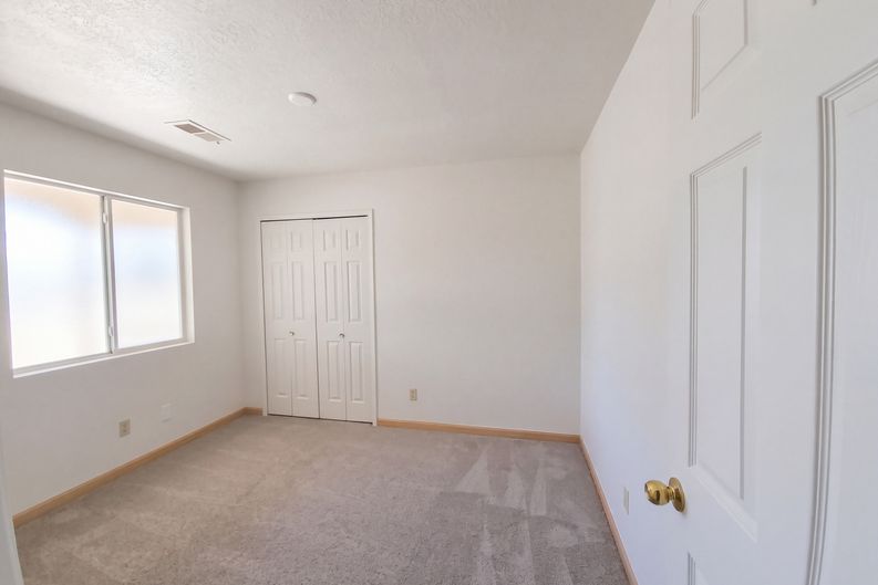 Photo 11 of 25 of 1890 Raspberry Dr NE, Rio Rancho, NM