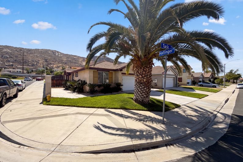Photo 16 of 19 of 16960 Tack Ln, Moreno Valley, CA