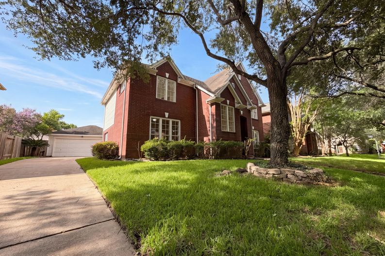 Photo 17 of 20 of 6214 Spencers Glen Way, Sugar Land, TX