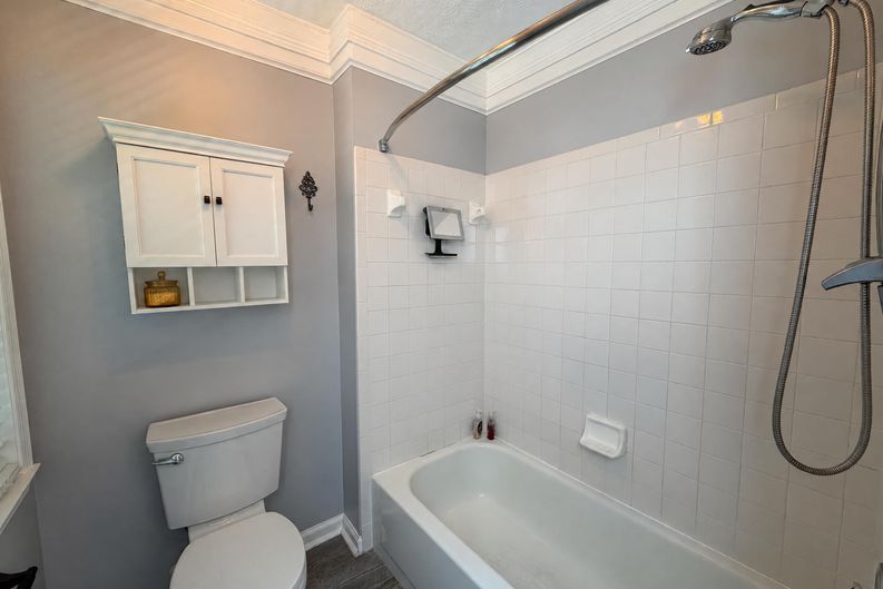 Photo 15 of 27 of 11301 Willowdale Dr, Germantown, MD