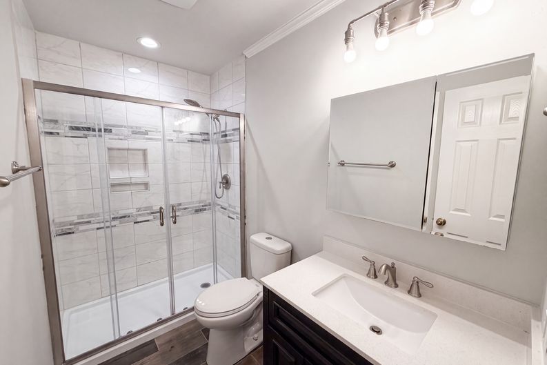 Photo 14 of 22 of 3029 Southampton Cir, Gastonia, NC