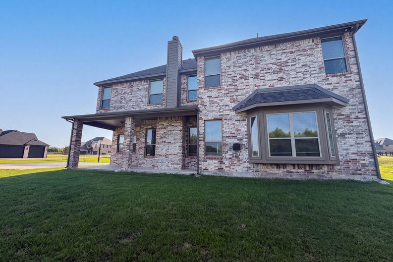 Photo 39 of 46 of 1208 Redbud St, Howe, TX