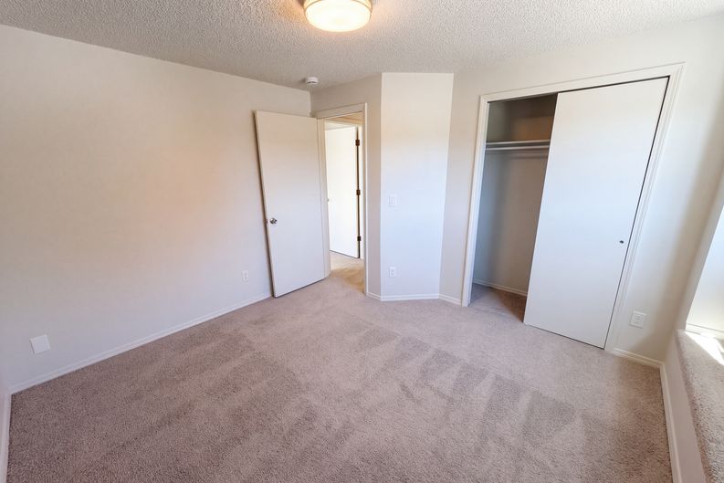 Photo 20 of 35 of 10471 W 83rd Pl, Arvada, CO