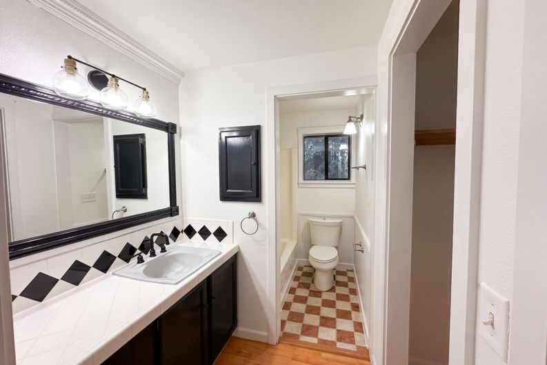 Photo 24 of 44 of 7423 Ebbert Dr SE, Port Orchard, WA