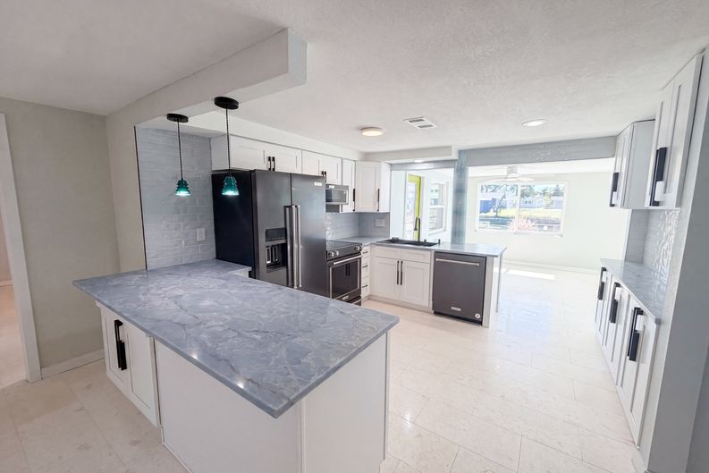 Photo 19 of 30 of 13638 Evelane Dr, Hudson, FL