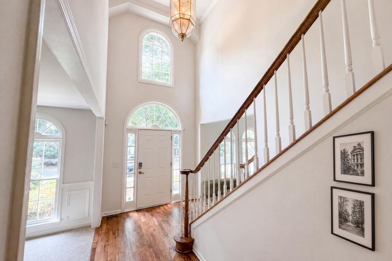 Photo 6 of 33 of 165 Fieldstone Edge, Alpharetta, GA